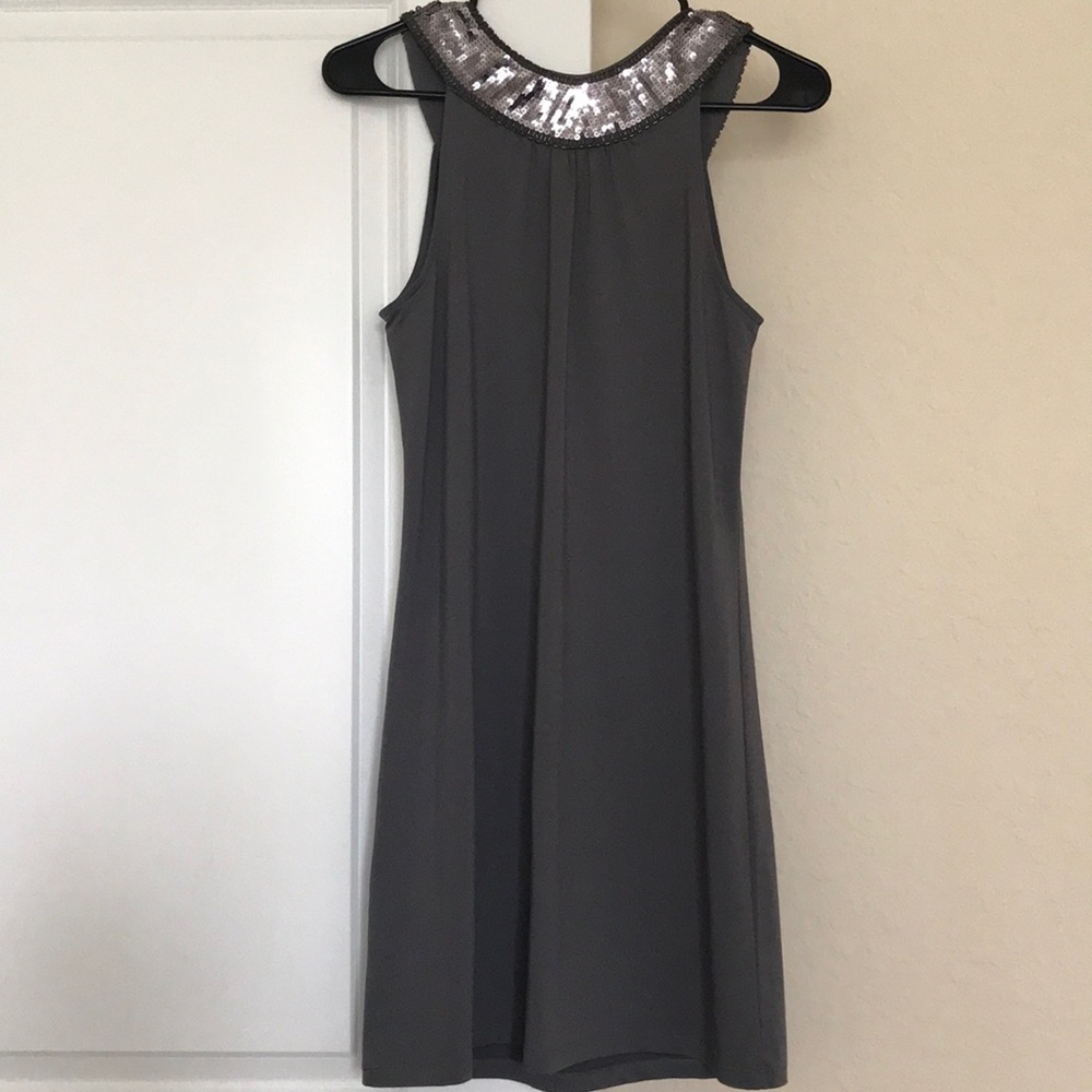 Grey Steel GUESS embellish dress - never worn - Picture 4 of 5